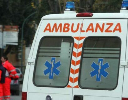 incidente nella notte muore motociclista